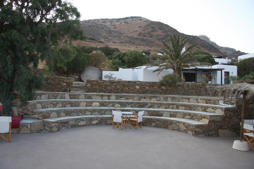 Petra Holiday Village 伊奥斯乔拉 外观 照片