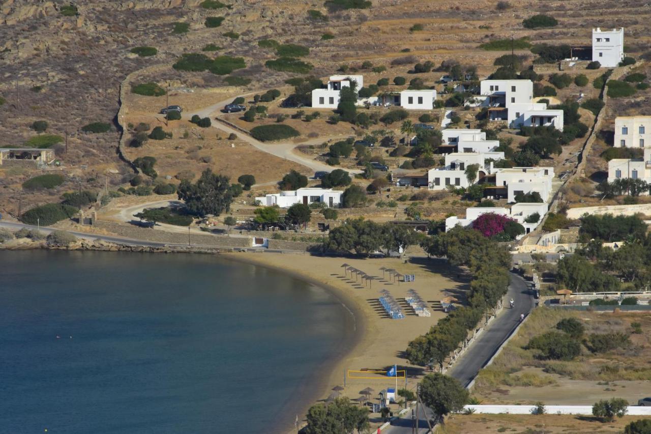 Petra Holiday Village 伊奥斯乔拉 外观 照片
