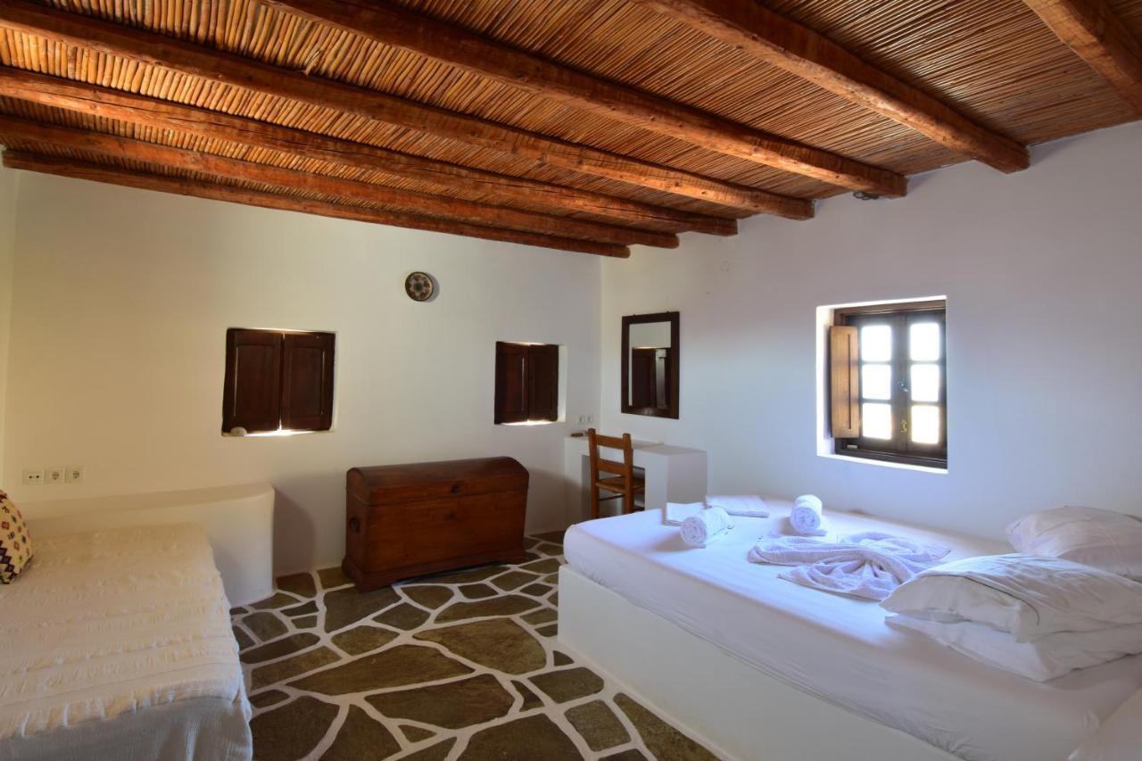 Petra Holiday Village 伊奥斯乔拉 外观 照片