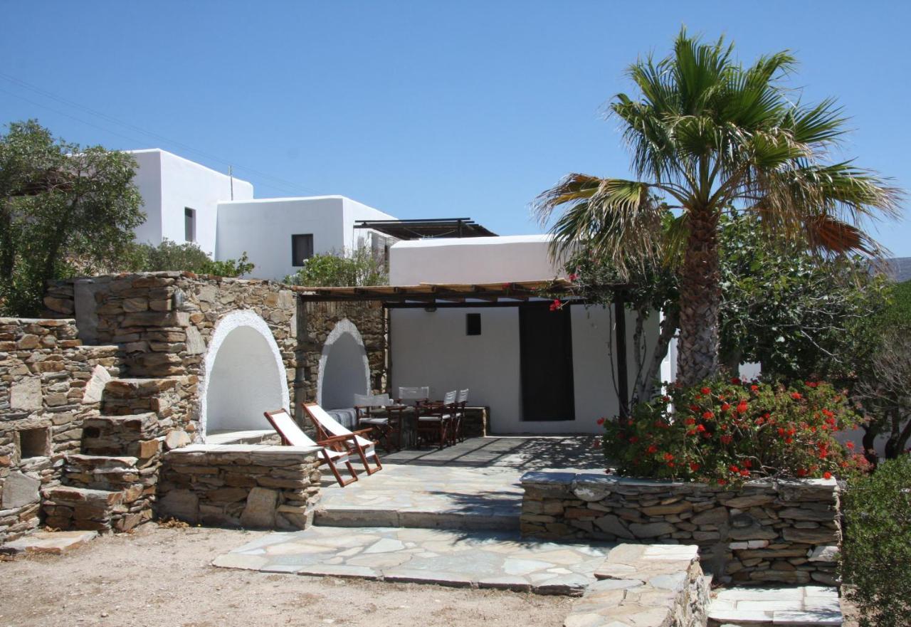 Petra Holiday Village 伊奥斯乔拉 外观 照片